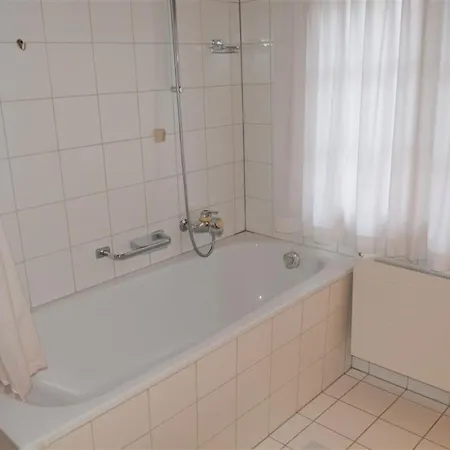 Apartamento Fabiana Appartement-fewo- Dusche Oder Bad- Wc 6-bettwohnung By Interhome Zweisimmen